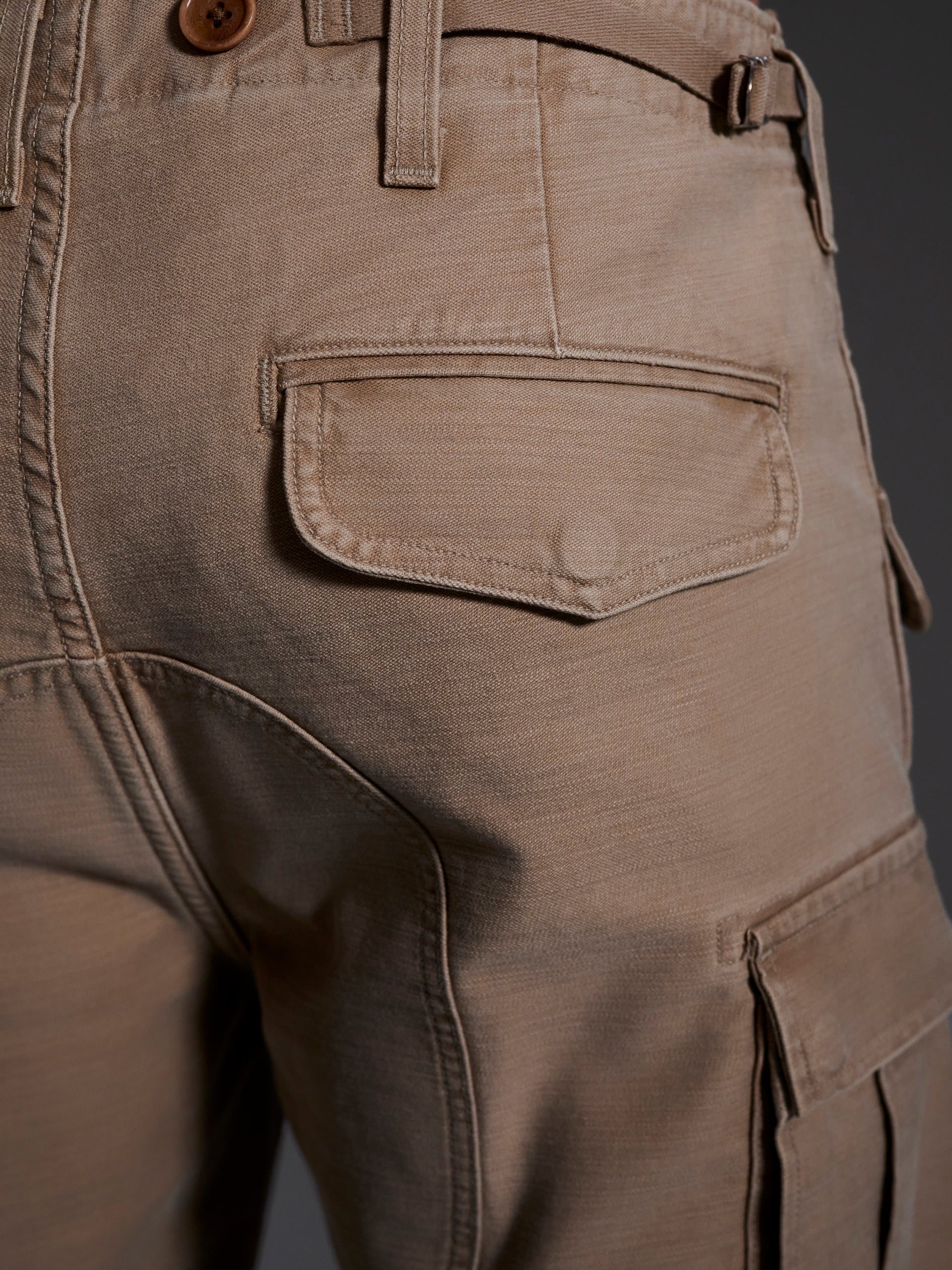 The Brando Cargo in Sand