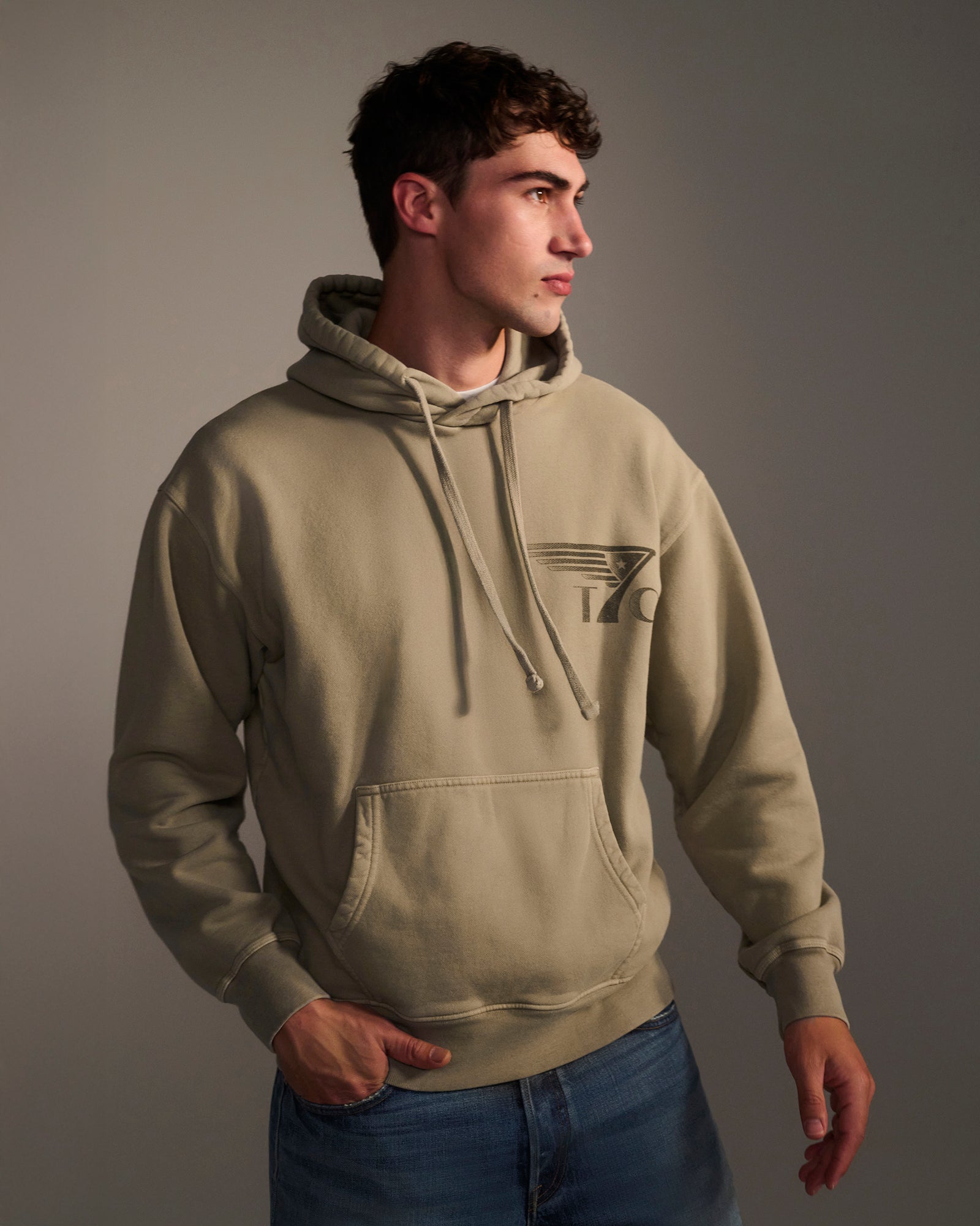 THE DAX IN EAGLE PRINT