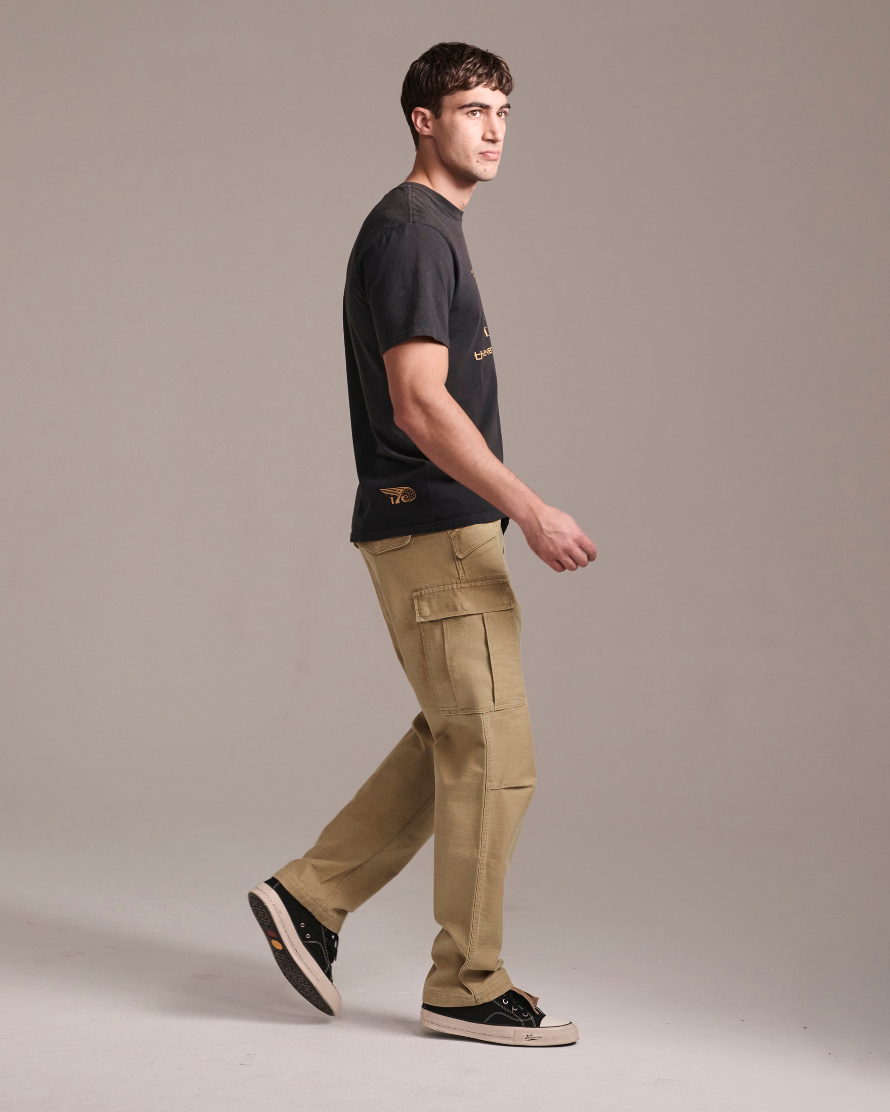 The Brando Cargo in Sand