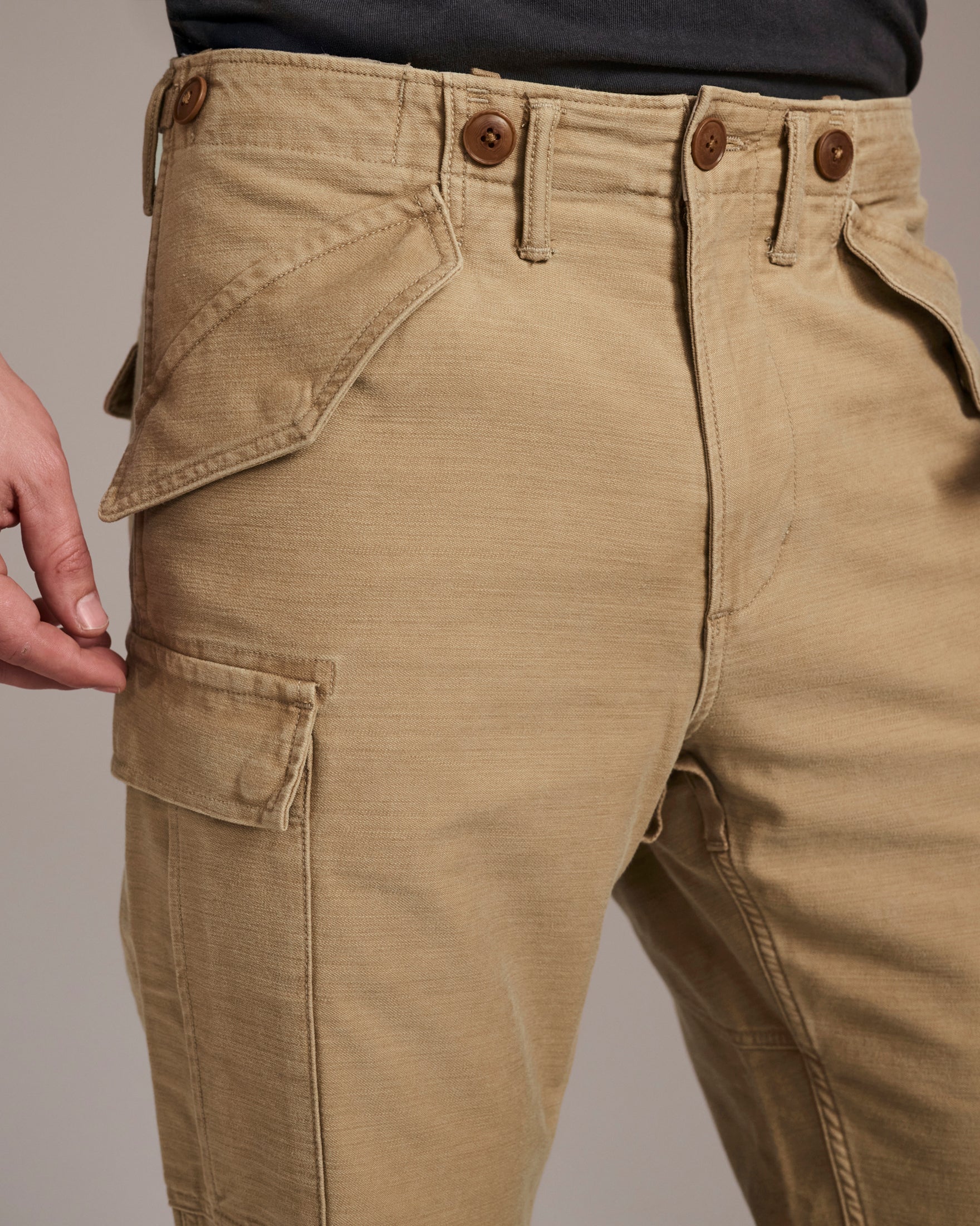 The Brando Cargo in Sand