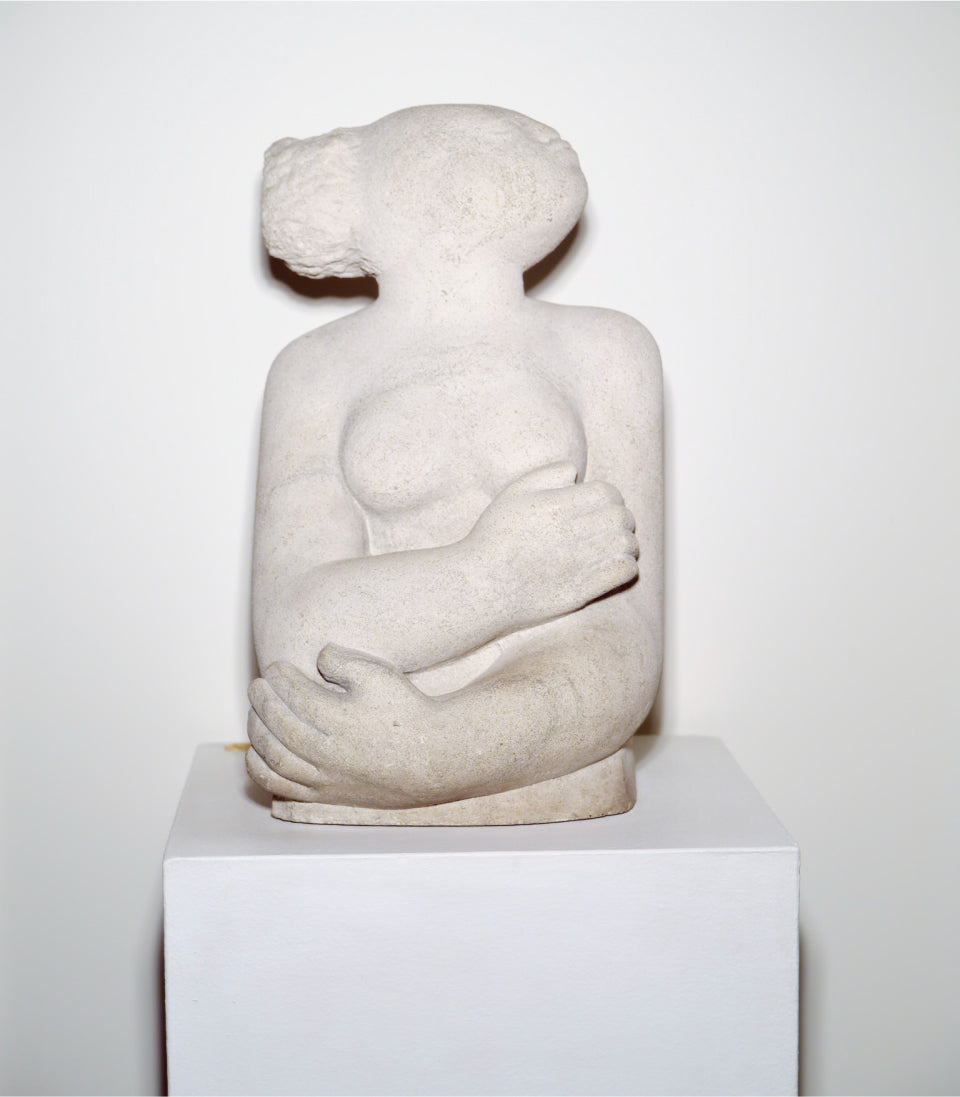 An abstract sculpture of a woman