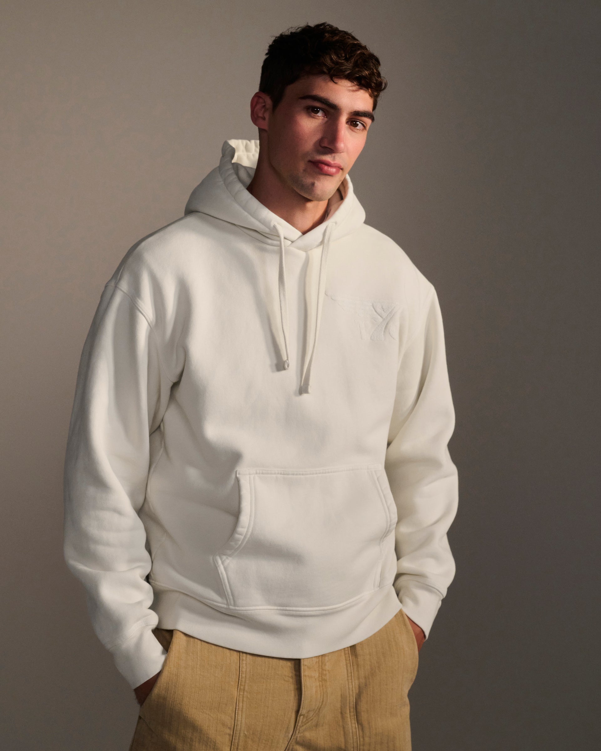 THE DAX IN OFF-WHITE