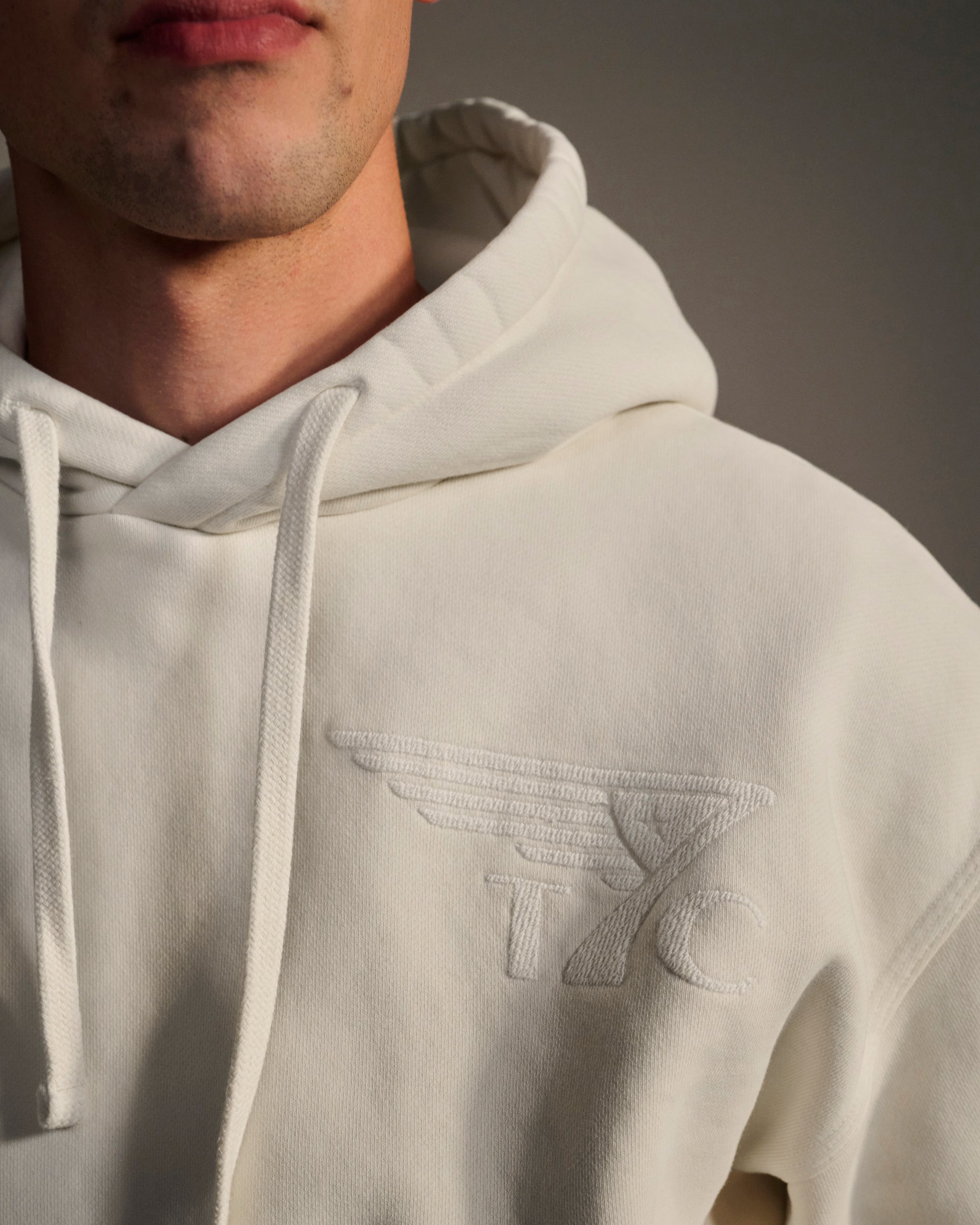 THE DAX IN OFF-WHITE